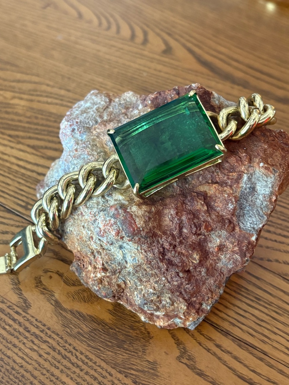 Heidi Daus Hot Rocks Gold Chain Bracelet with Emerald Green Rectangular Stone